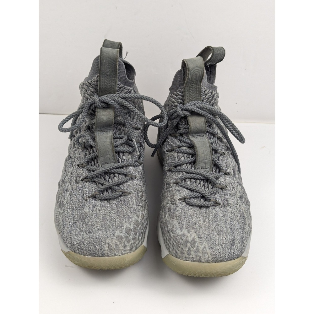 Nike Lebron 15 XV Men's 7.5 Basketball Shoes Wolf Grey/Metallic‎ Gold